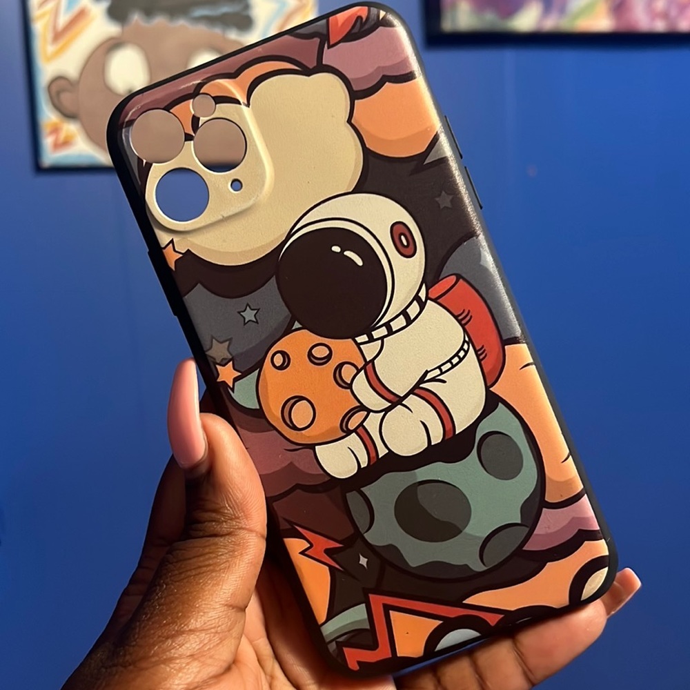 11 iphone plus case